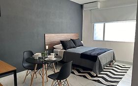 Vidrio Suites Col Americana