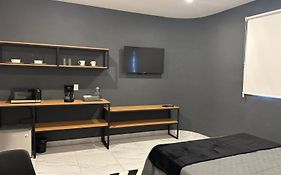 Vidrio Suites Col Americana
